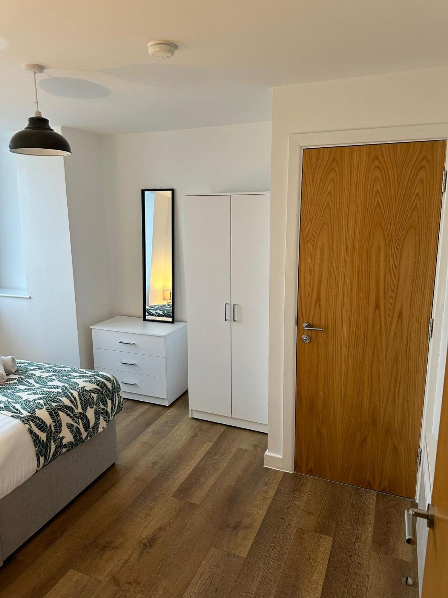 Stunning City View Apartment By Central Stay Liverpool Exterior photo